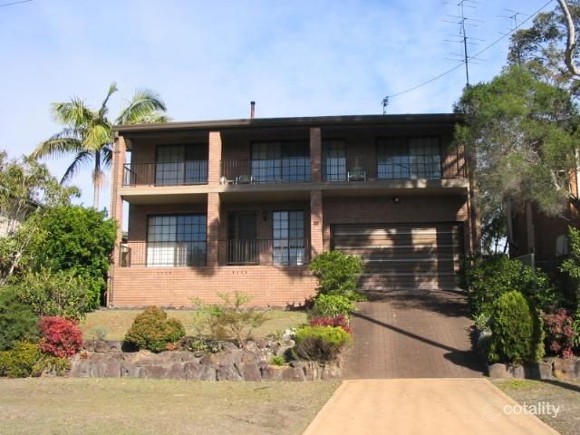 12 Jeannie Cres, Berkeley Vale, NSW 2261