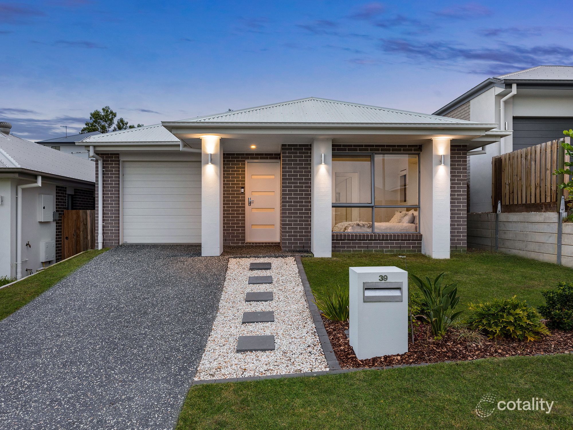 39 Cambridge Way, Ripley, QLD 4306