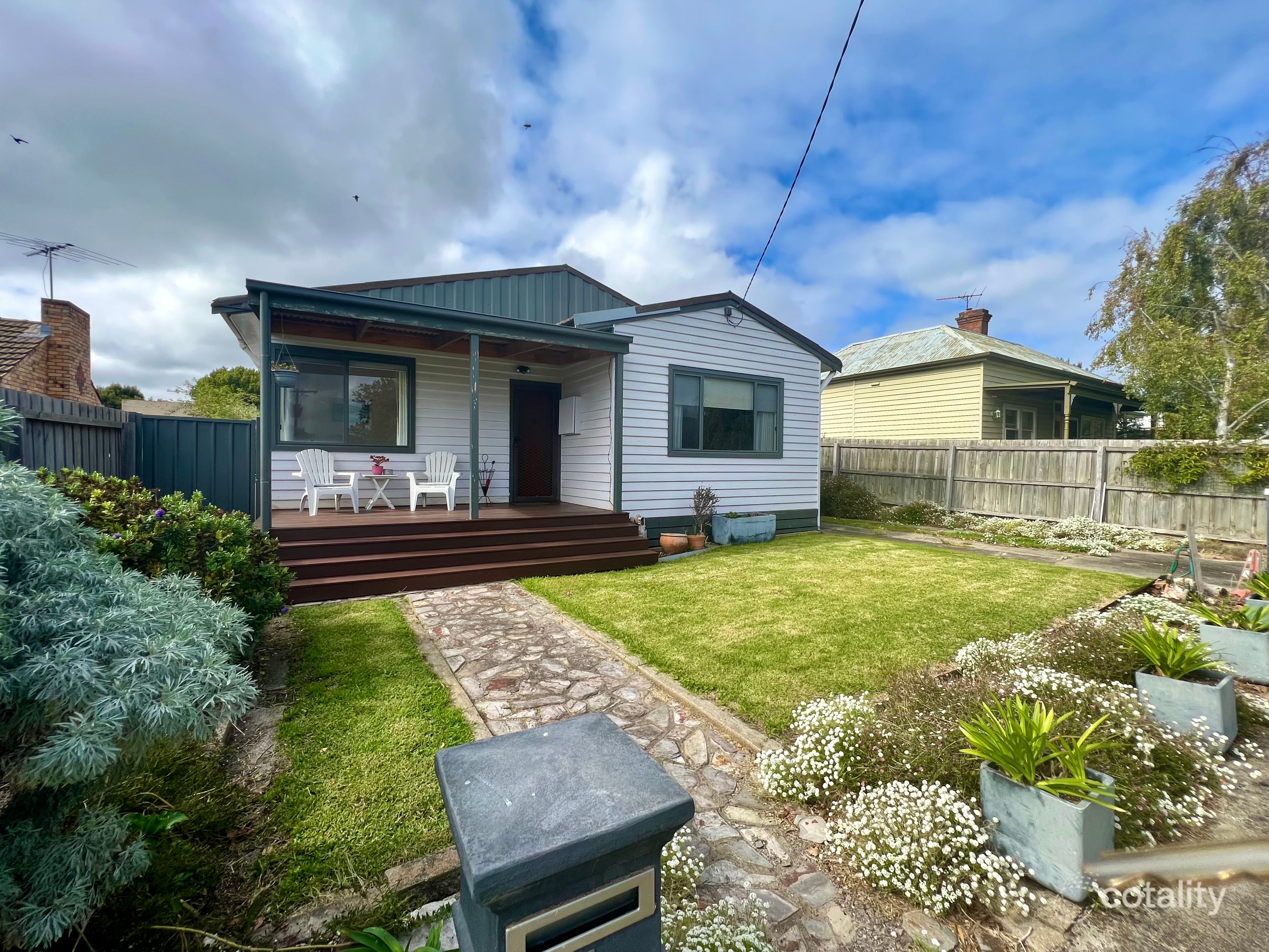 7 Vivian St, Belmont, VIC 3216