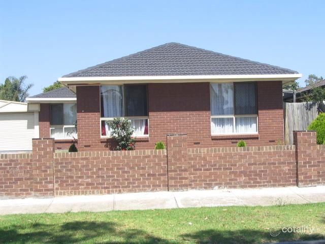 17 Munich Dr, Keilor Downs, VIC 3038