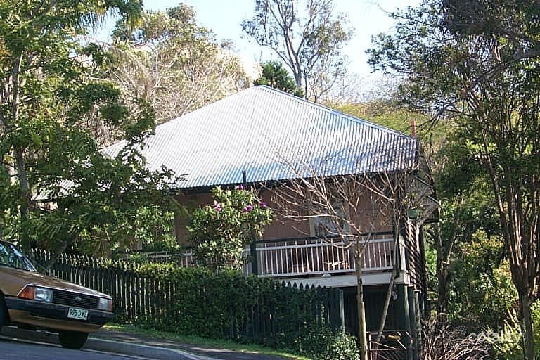10 Accession St, Bardon, QLD 4065