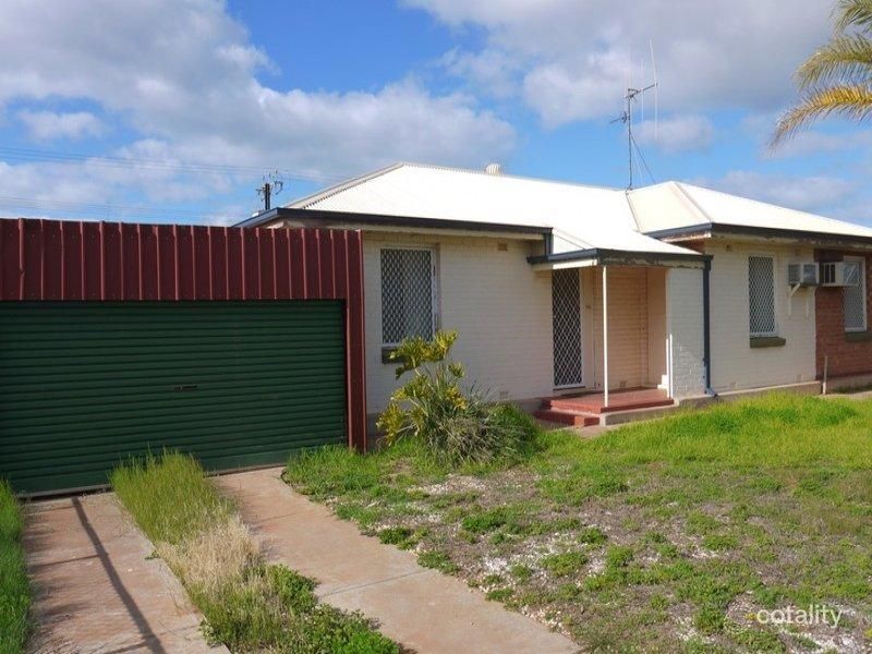14 Tully St, Whyalla Stuart, SA 5608
