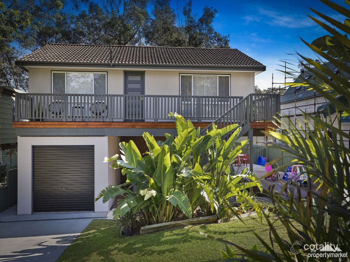 4 Lauren Ave, Lake Munmorah, NSW 2259