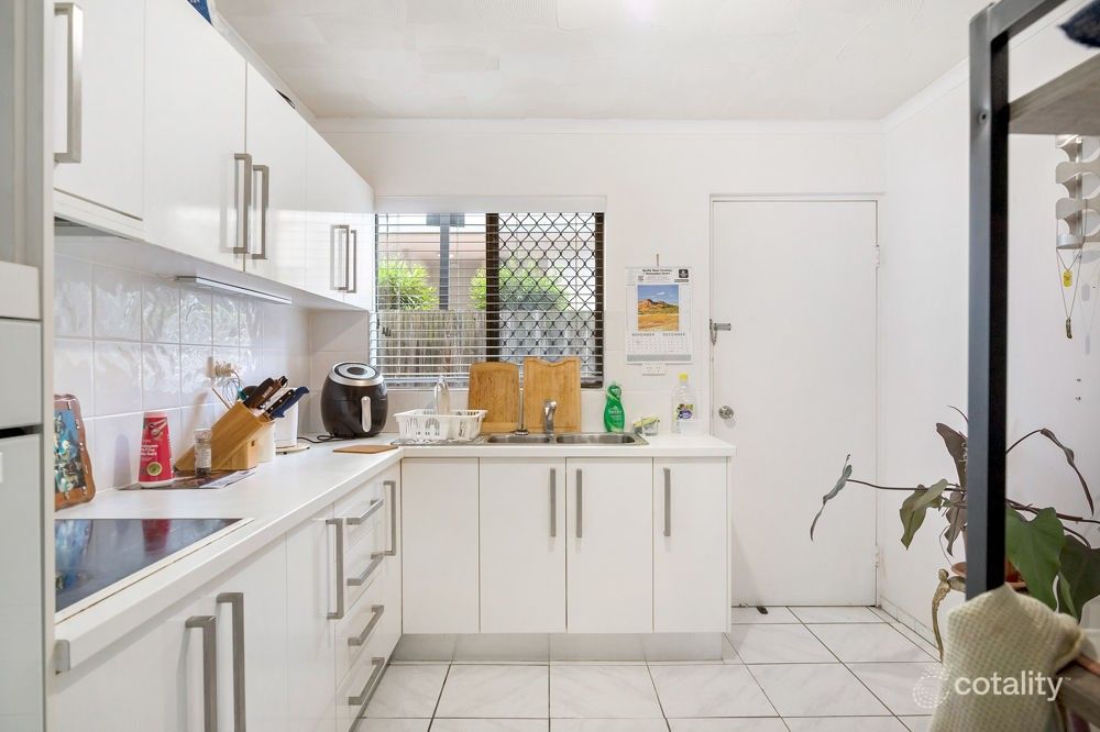 2/8 Jeffrey St, Redcliffe, QLD 4020