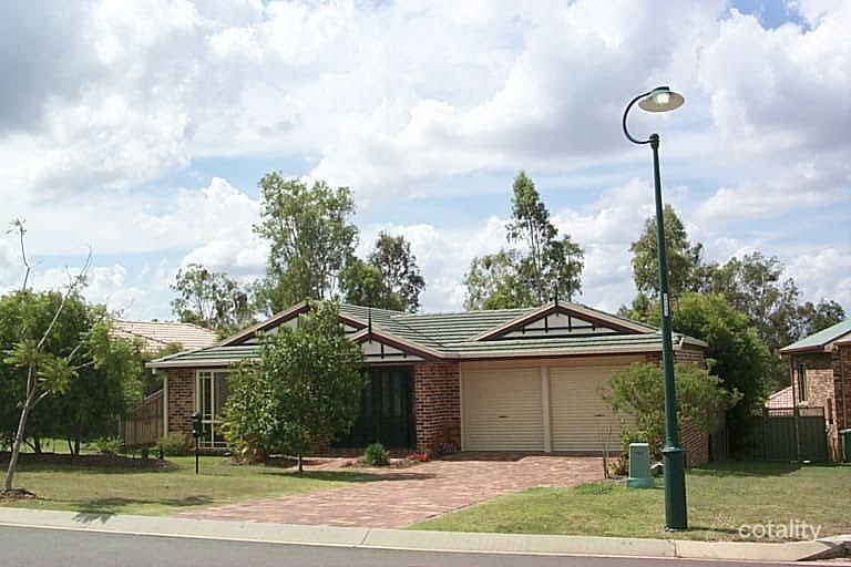122 Willowtree Dr, Flinders View, QLD 4305