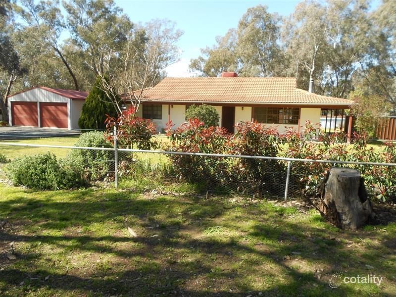 28 Winslow St, Koorawatha, NSW 2807