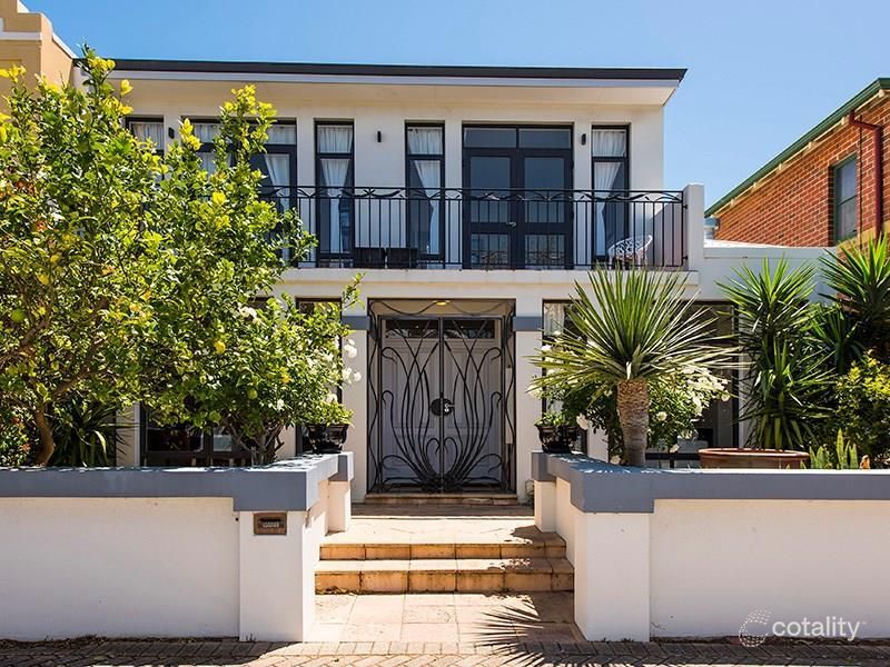 18 Wardie St, South Fremantle, WA 6162