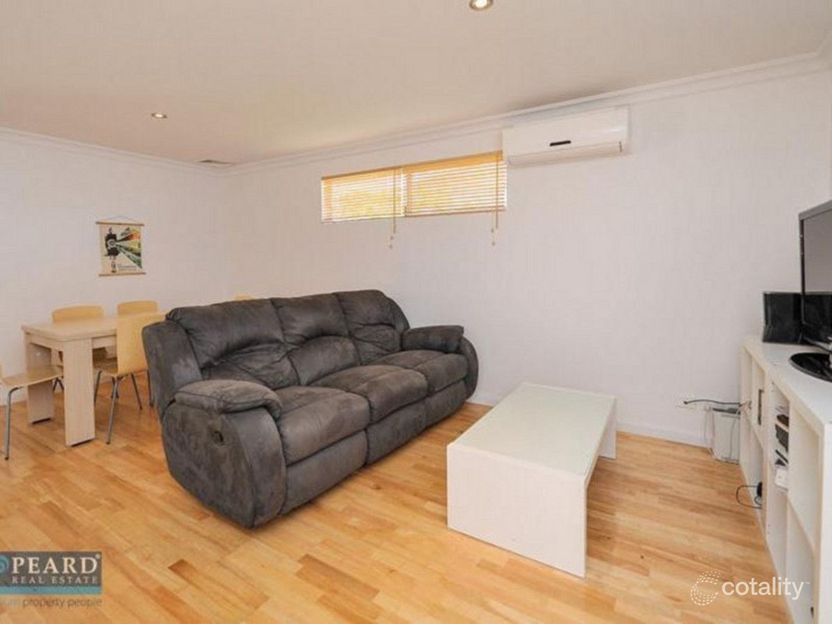 411 Warwick Rd, Greenwood, WA 6024