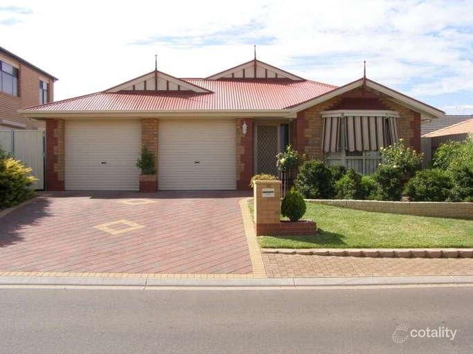 10 Mary Cres, Craigmore, SA 5114