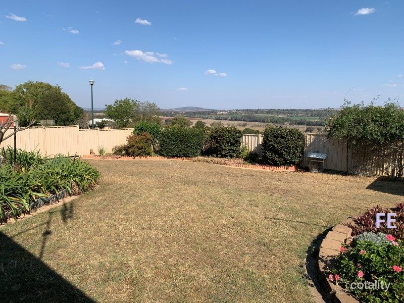 57 Cowie Dr, Kingaroy, QLD 4610