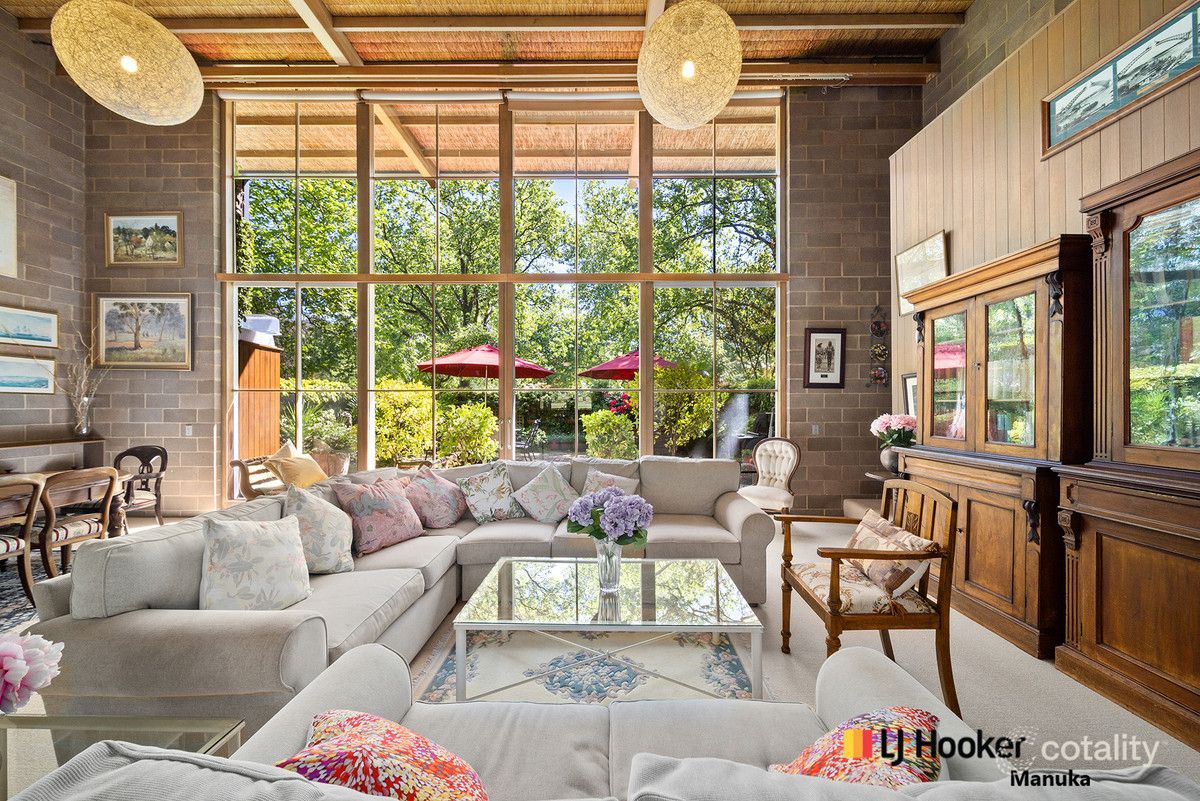 1/3 Tasmania Cir, Forrest, ACT 2603