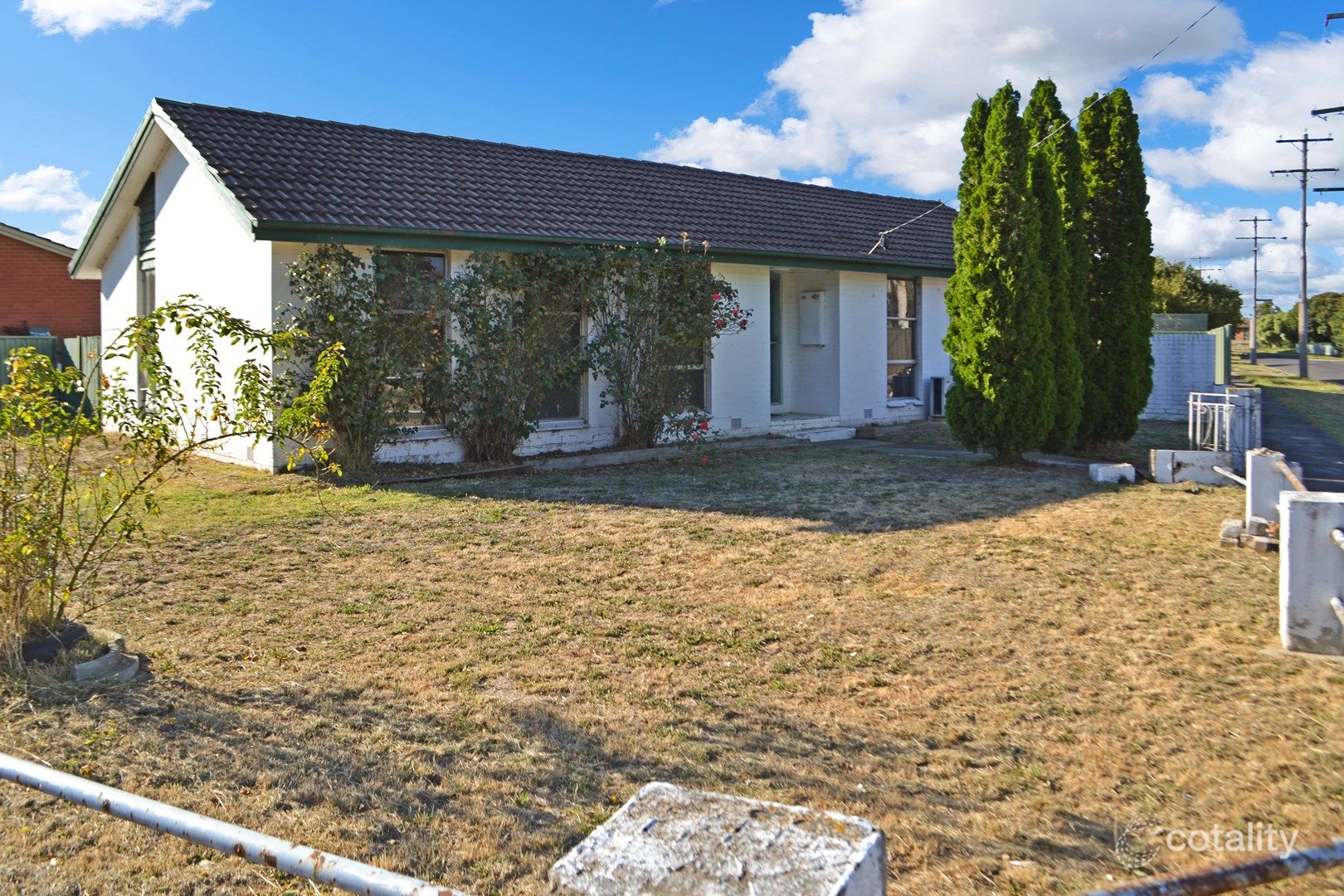 24 Willow Gr, Wendouree, VIC 3355