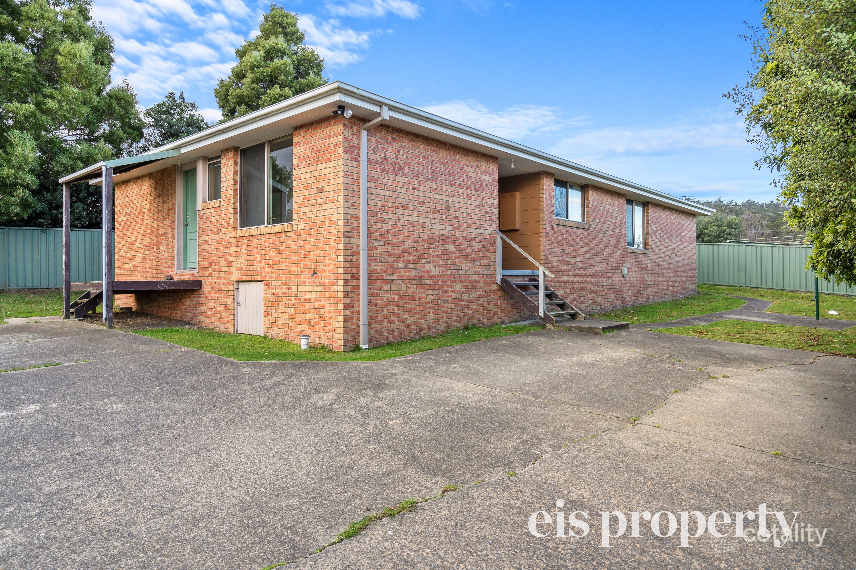 2 Manor Gdns, Kingston, TAS 7050