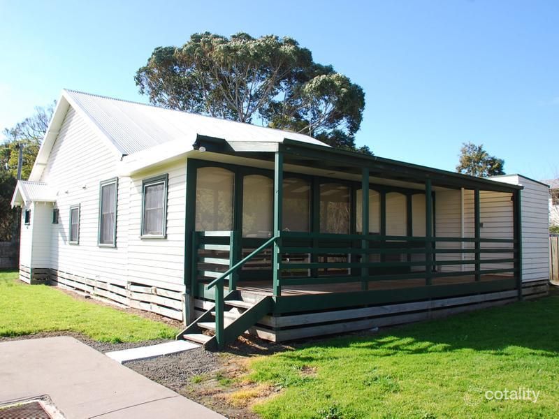 1/32 Powlett St, Inverloch, VIC 3996