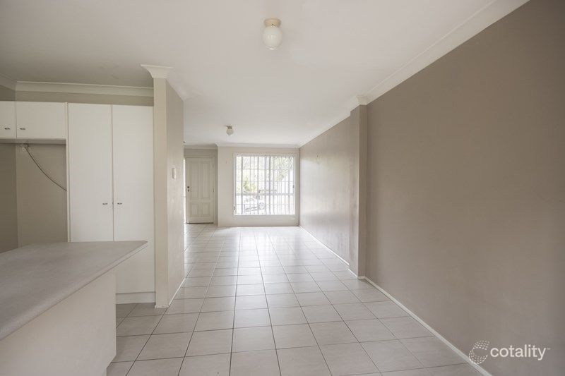 2/51 Tonkiss St, Tuggerah, NSW 2259