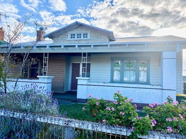 19 Stubbs Ave, North Geelong, VIC 3215