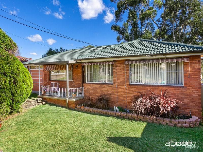 23 Dents Pl, Gymea Bay, NSW 2227