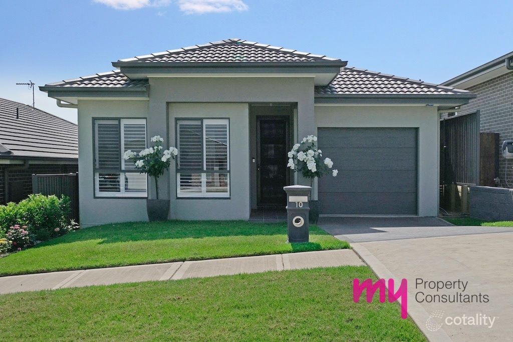 10 Austen Bvd, Spring Farm, NSW 2570