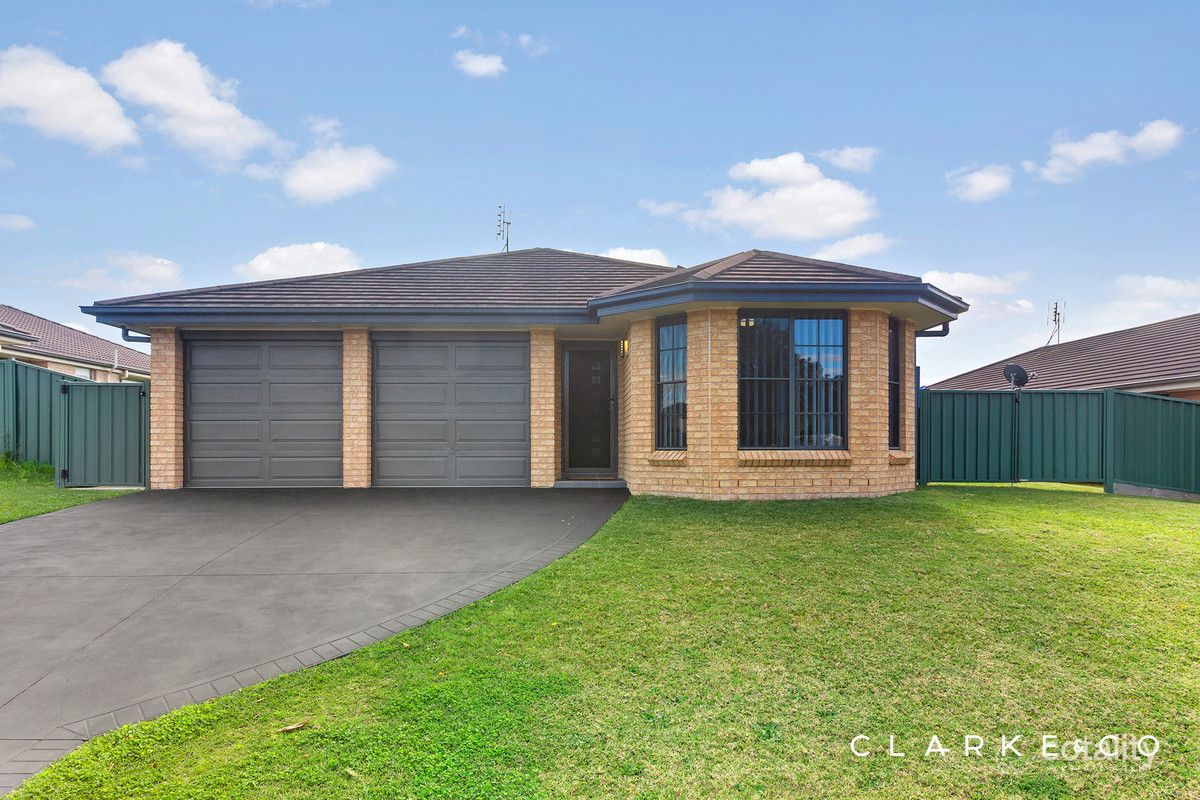 18 Mileham Cct, Rutherford, NSW 2320