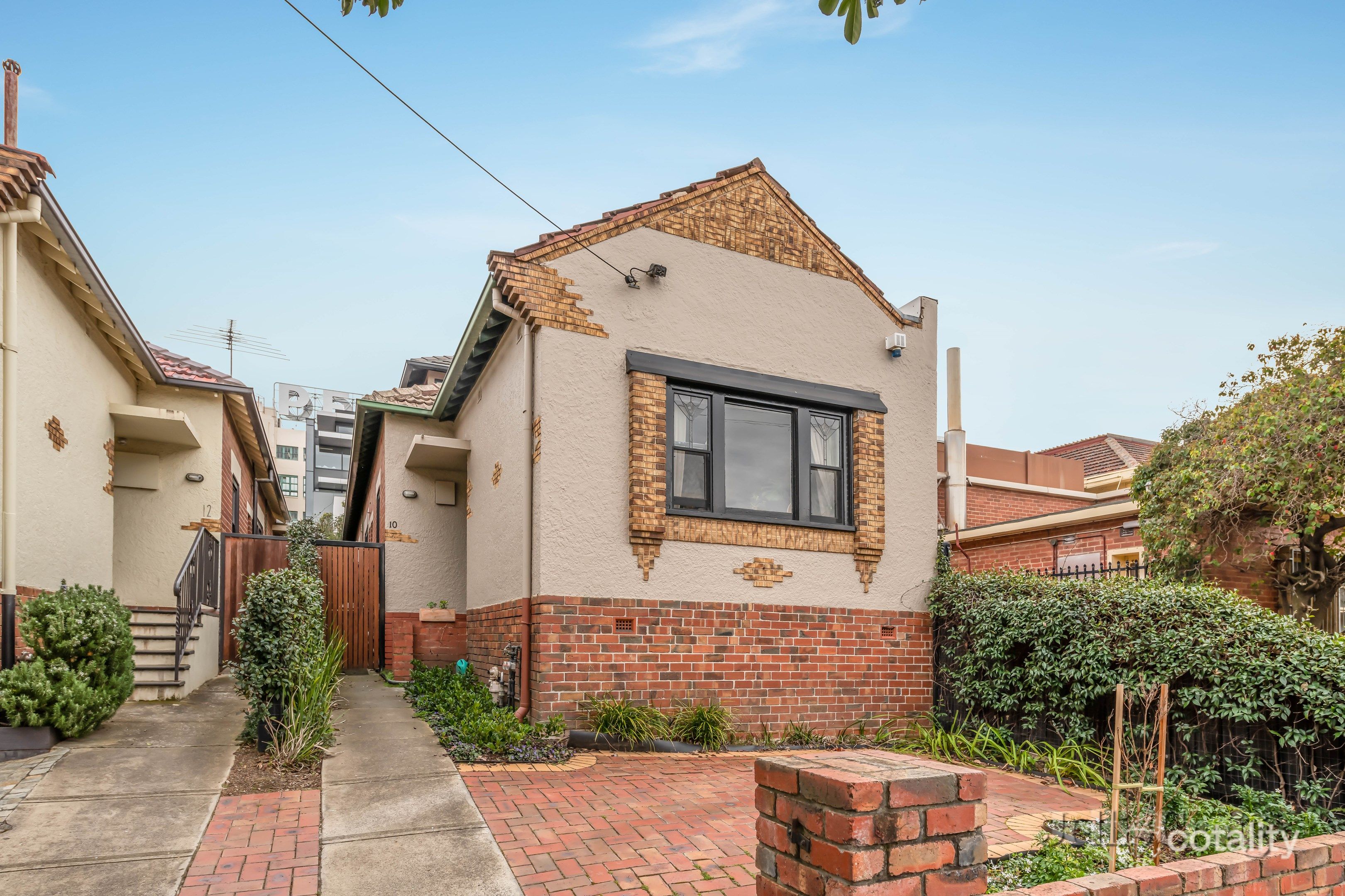 10 Waltham St, Richmond, VIC 3121