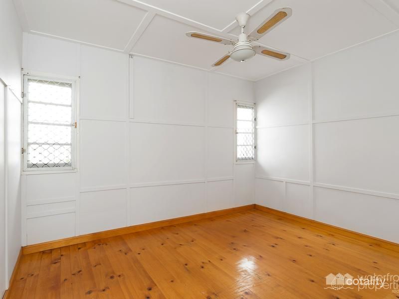 200 Hornibrook Esp, Woody Point, QLD 4019