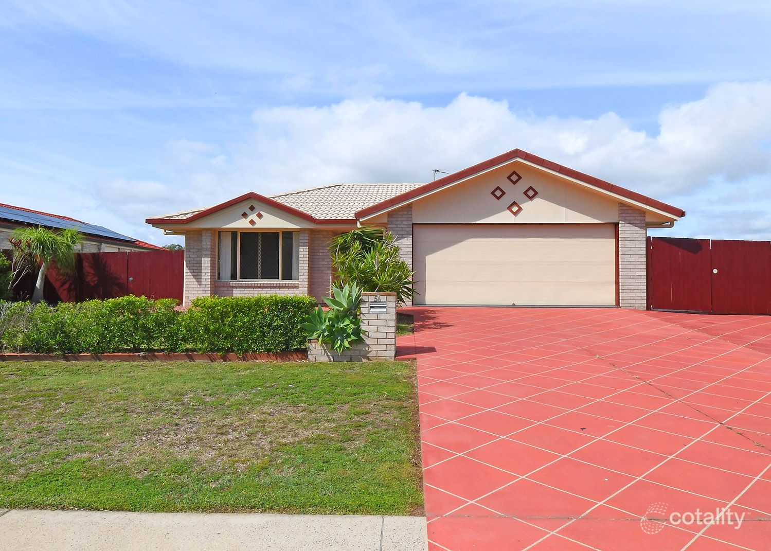56 Emerald Park Way, Urangan, QLD 4655