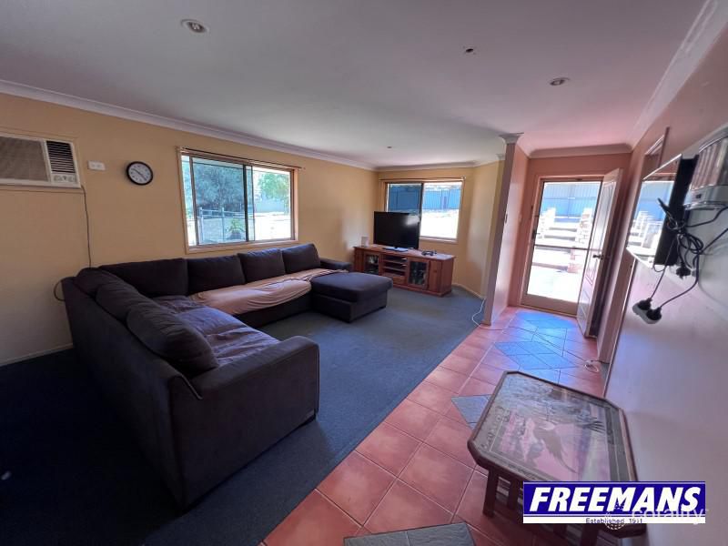 50 Pauls Pde, Ellesmere, QLD 4610