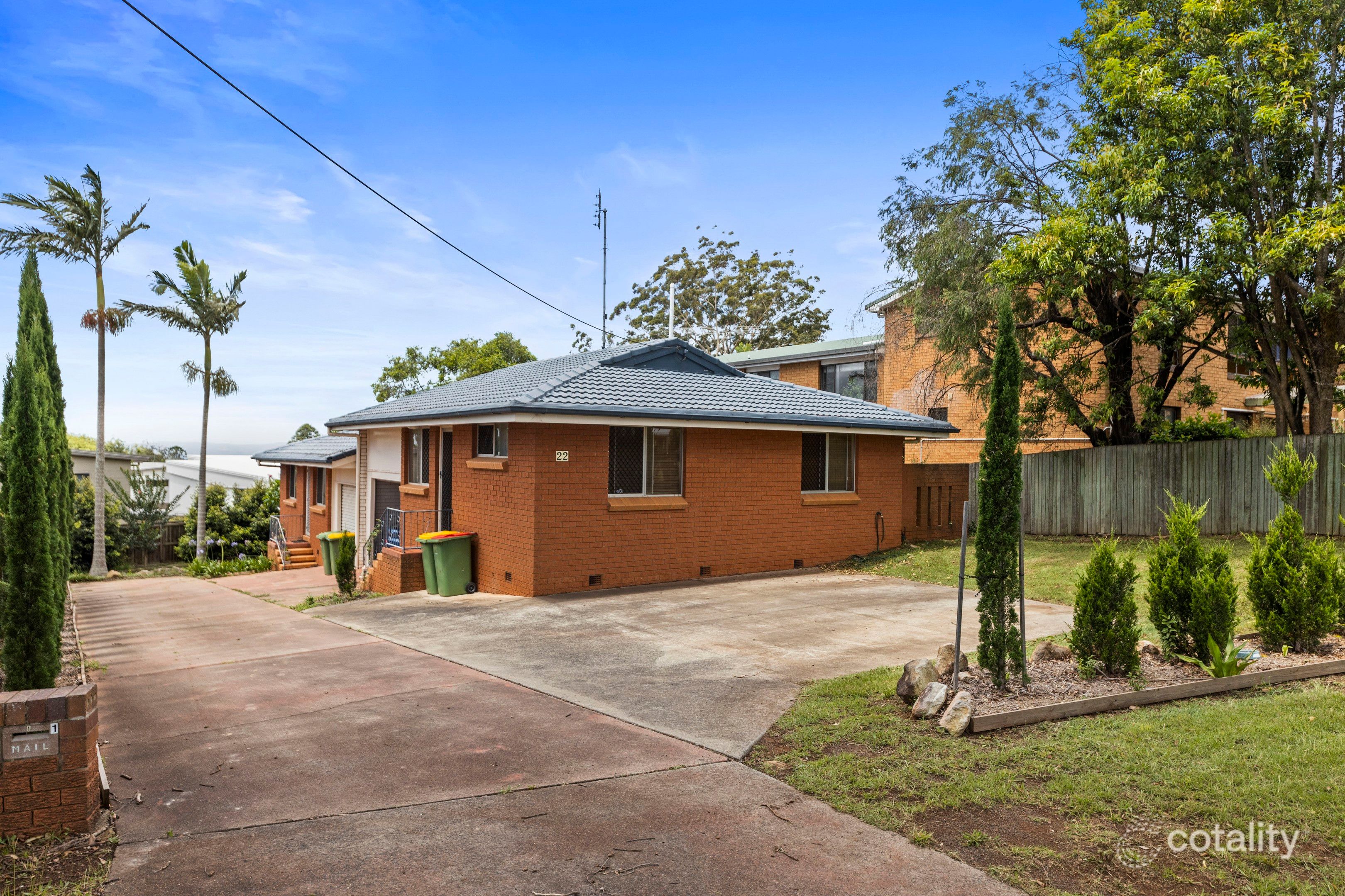 22 Tourist Rd, East Toowoomba, QLD 4350