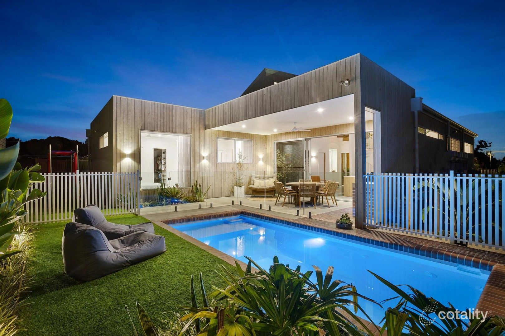 24 Clover Hill Cct, Bangalow, NSW 2479