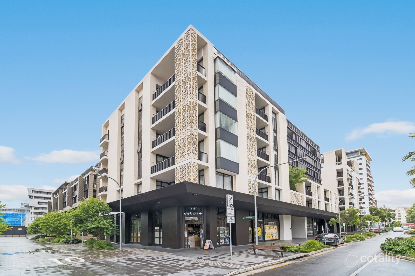 3303/5 Gadigal Ave, Waterloo, NSW 2017