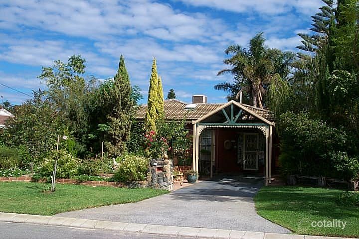 5 Auriga Cl, Rockingham, WA 6168