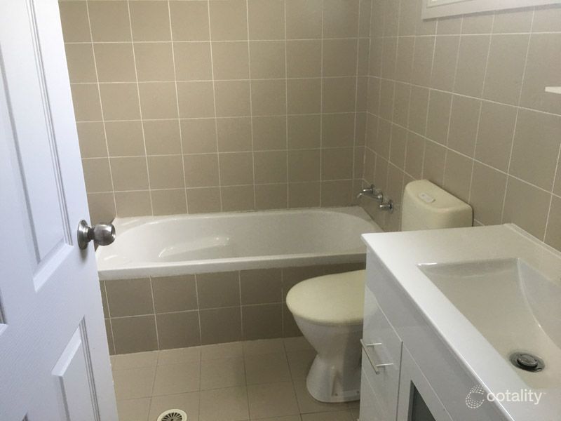 3/114 Highclere Ave, Punchbowl, NSW 2196