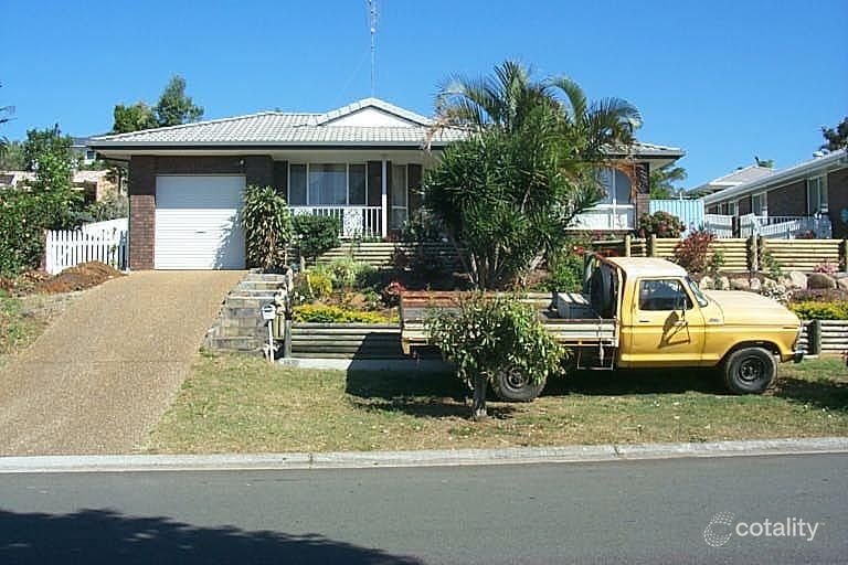 76 Glen Ayr Dr, Banora Point, NSW 2486