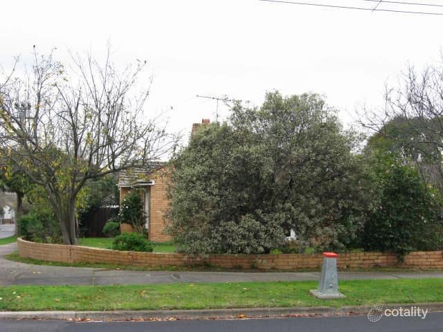 1 Comas Gr, Ashburton, VIC 3147