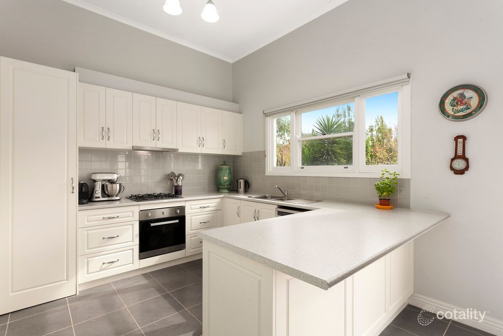 155 Hart St, Elliminyt, VIC 3250