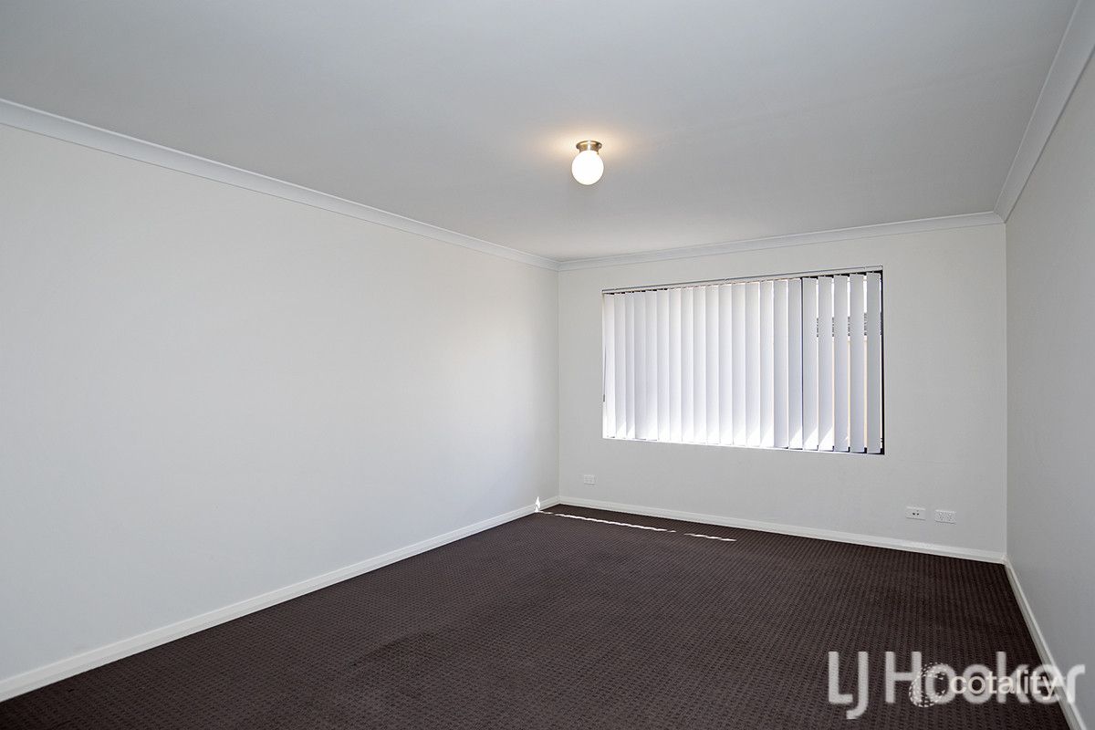 22 Balclutha Cres, Madora Bay, WA 6210