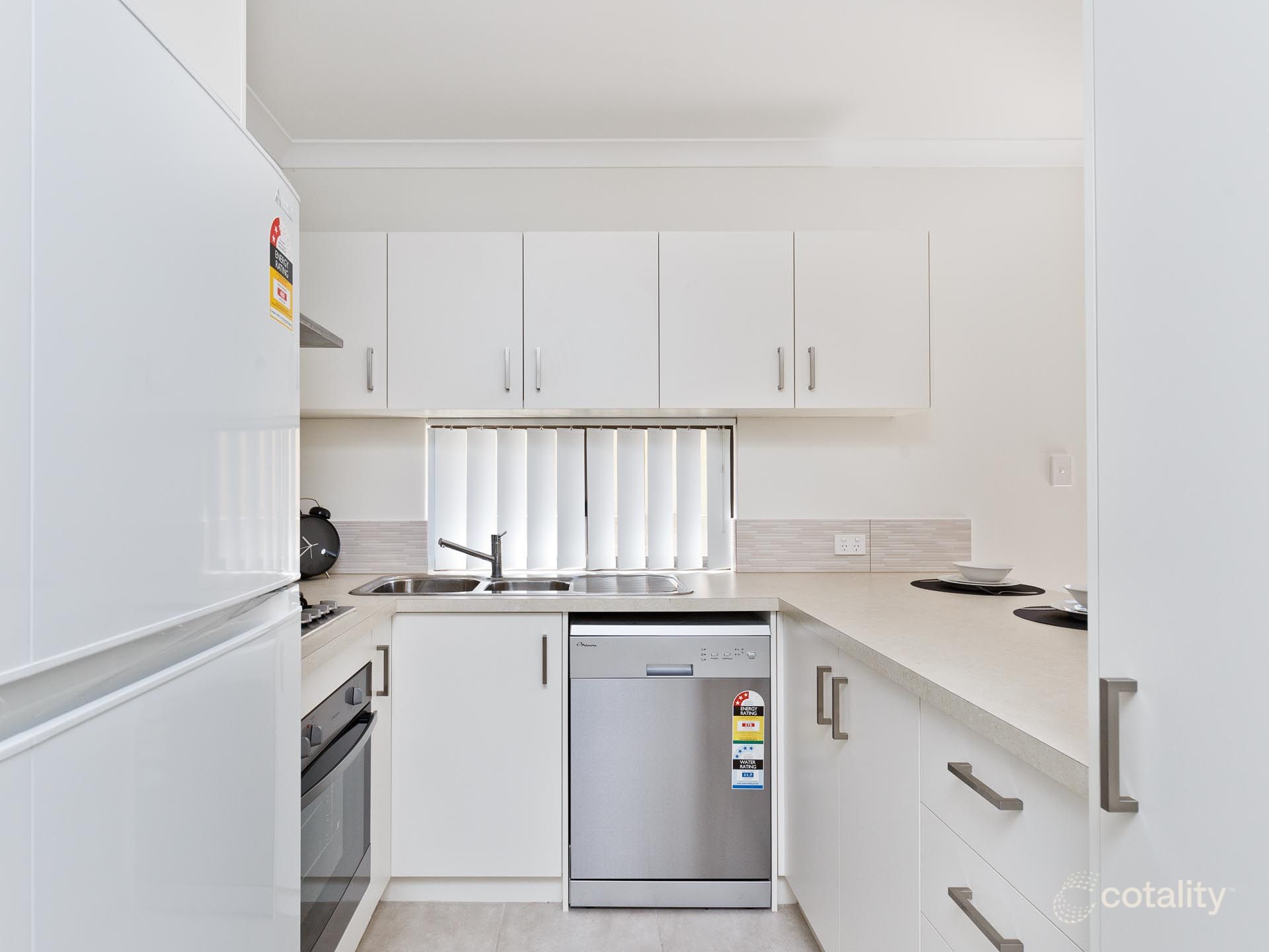 5/11 Scales Way, Spearwood, WA 6163