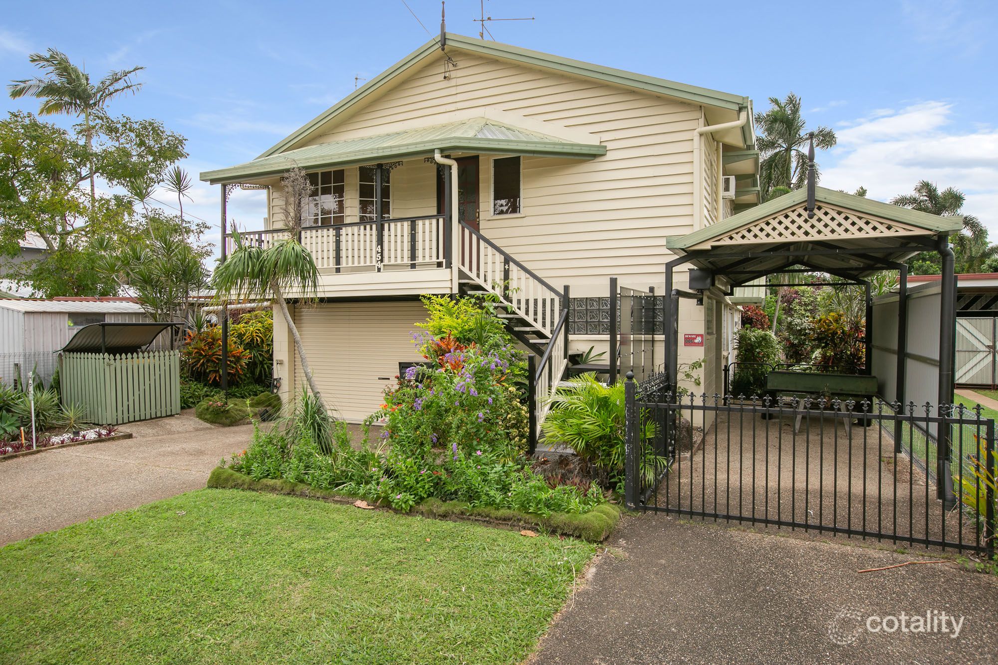 454 Varley St, Yorkeys Knob, QLD 4878
