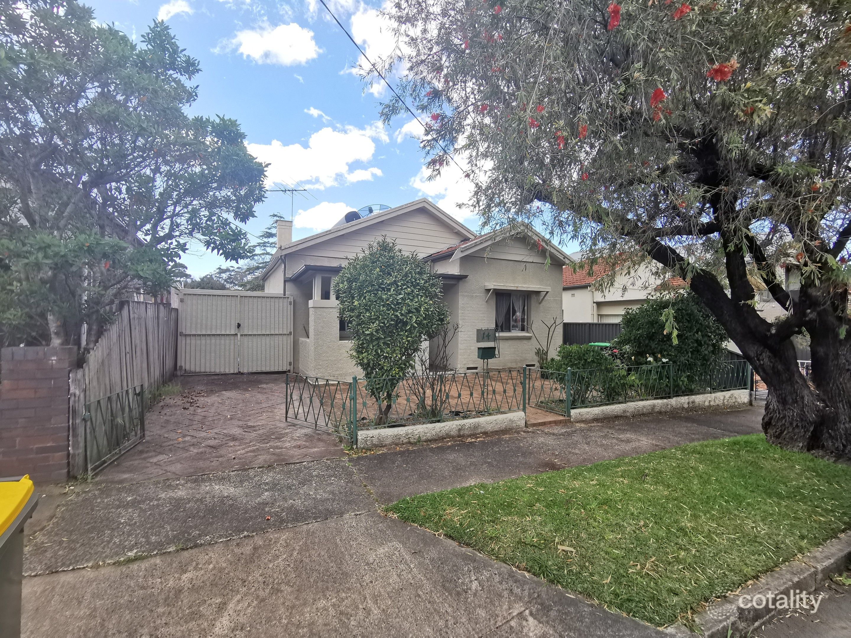 14 Melrose St, Croydon Park, NSW 2133