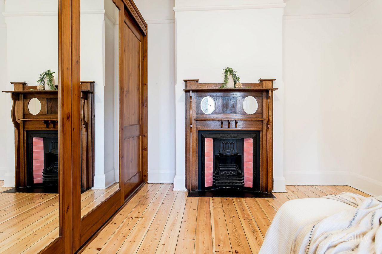 7 Rowley Tce, Woodville, SA 5011