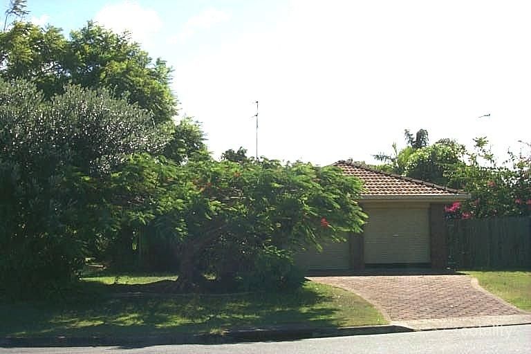 2 Pedder Pl, Coombabah, QLD 4216