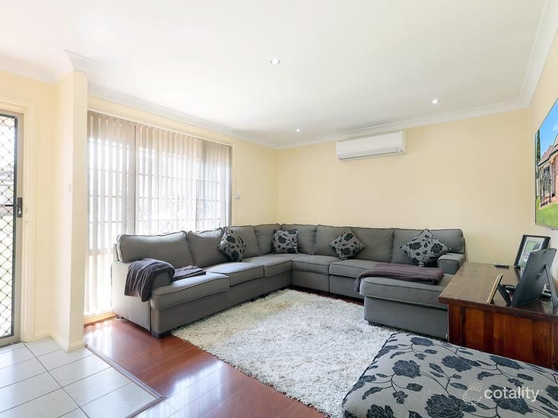 10 Gershwin Cres, Claremont Meadows, NSW 2747