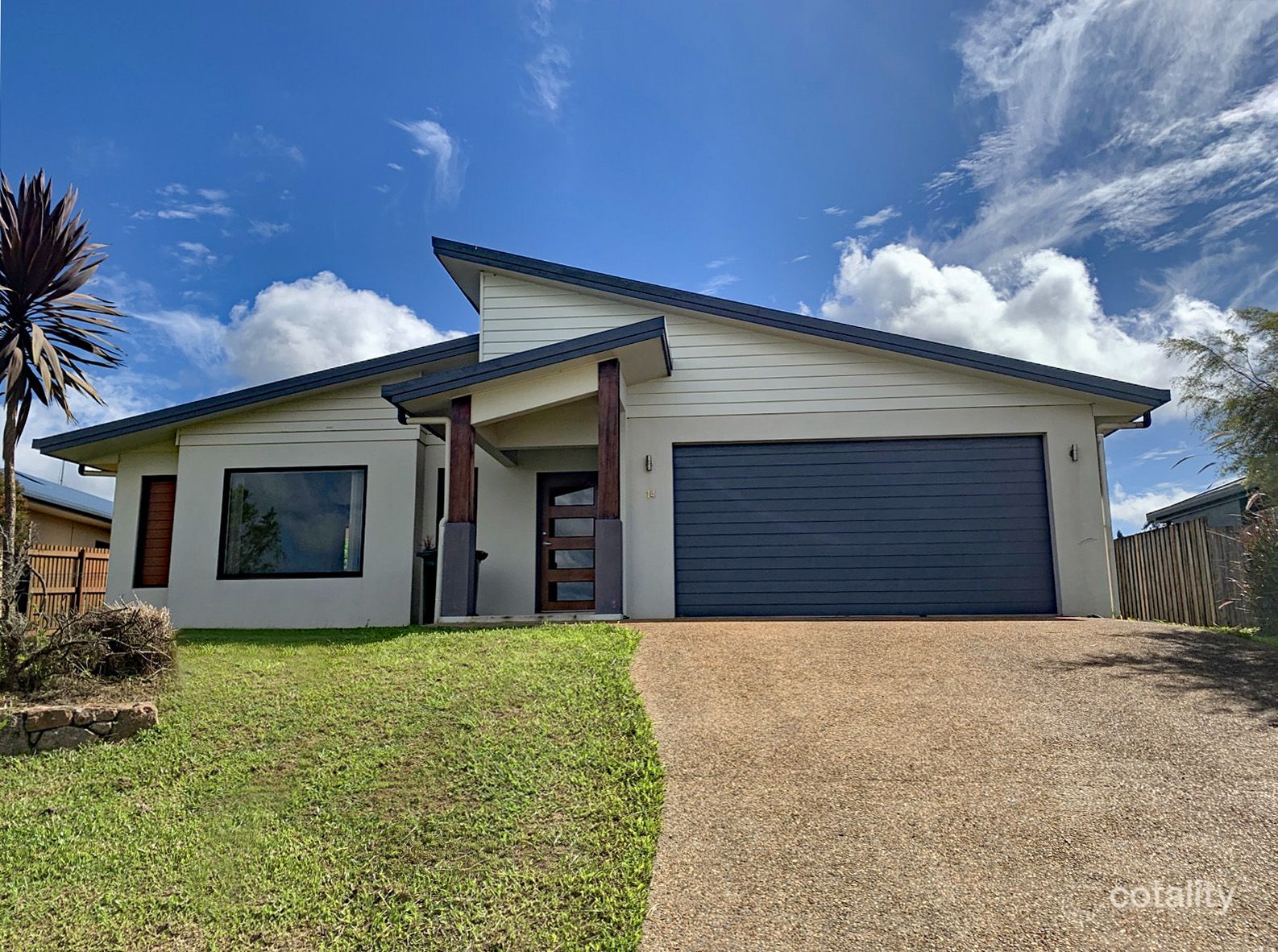 14 Nerboni Cl, Atherton, QLD 4883