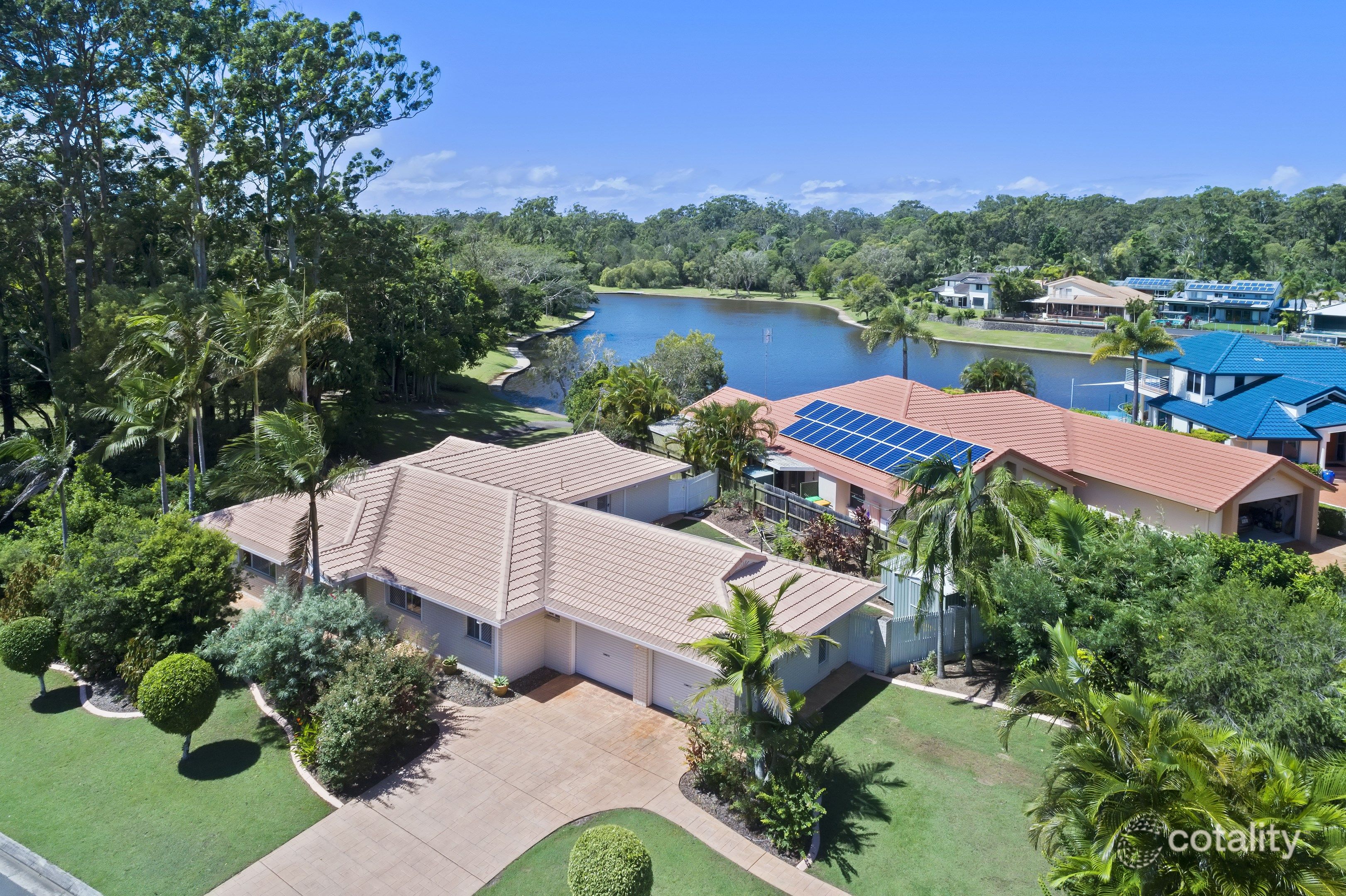 1 Coomoo Cres, Mountain Creek, QLD 4557