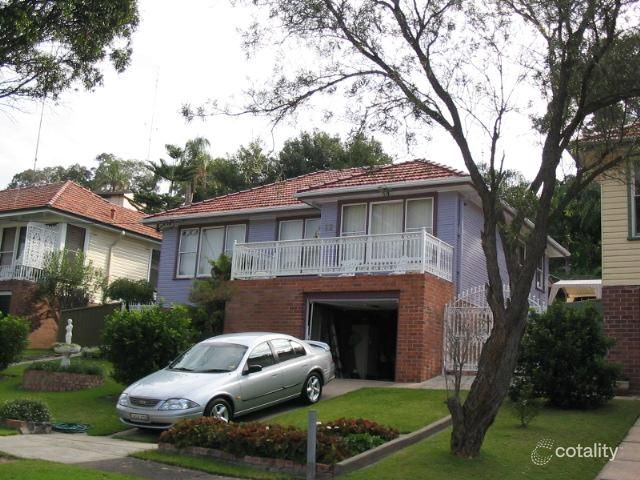 12 Randall Pde, Adamstown Heights, NSW 2289