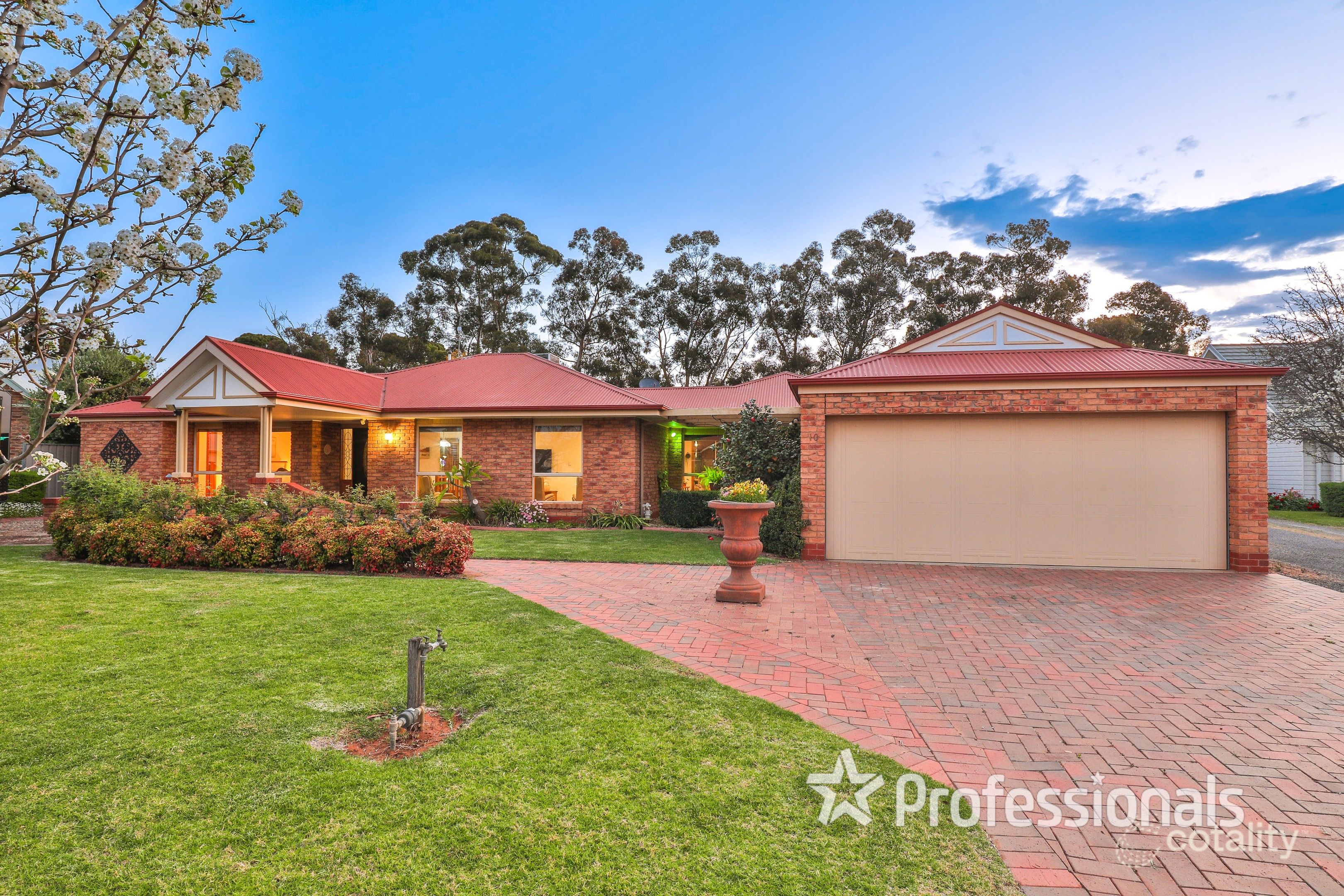 10 Angelo Ct, Mildura, VIC 3500