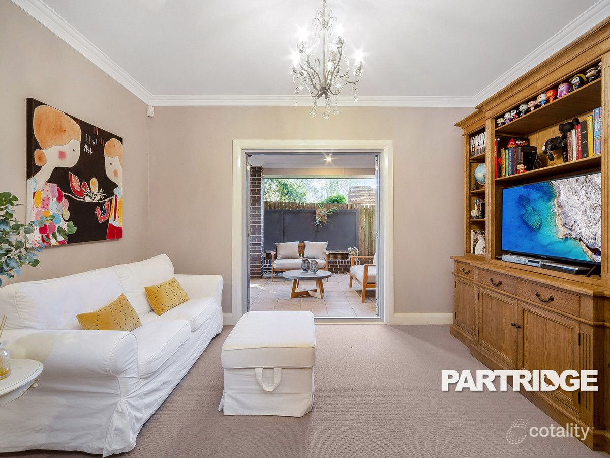 33 Northmead Ave, Northmead, NSW 2152