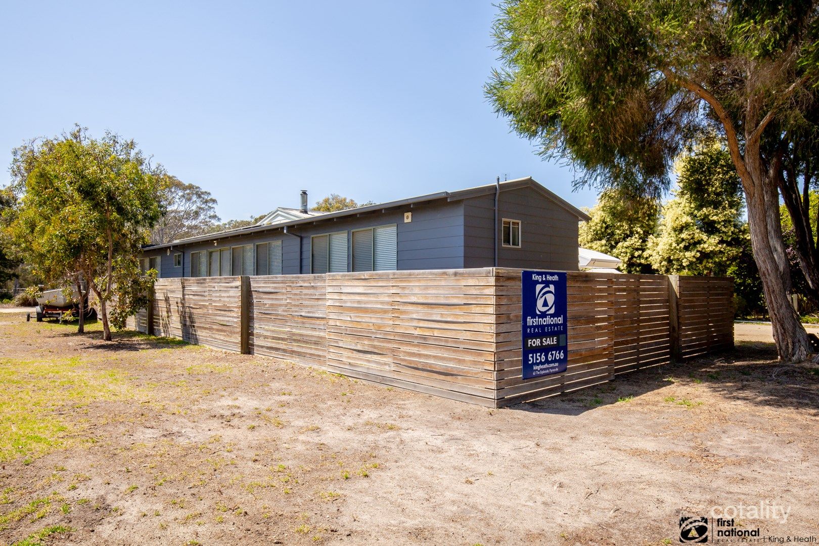 83 Twelfth Ave, Raymond Island, VIC 3880