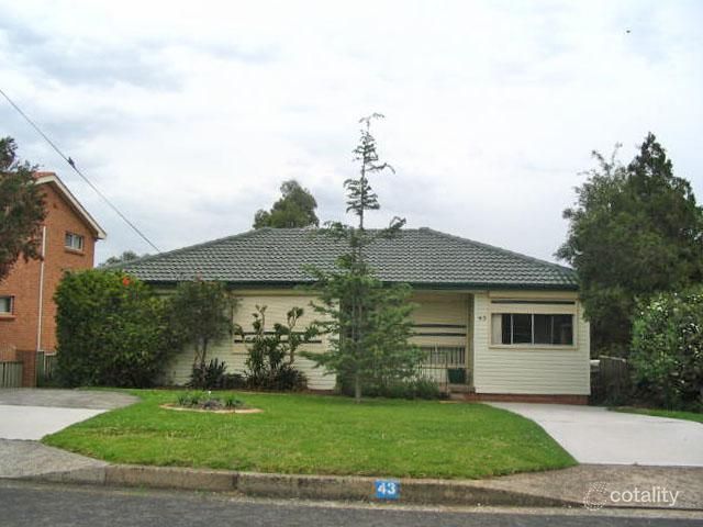 43 Rushton Dr, Kanahooka, NSW 2530