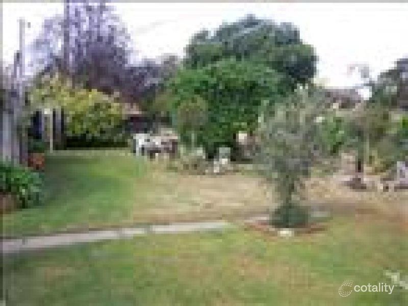 10 Junier St, Morwell, VIC 3840